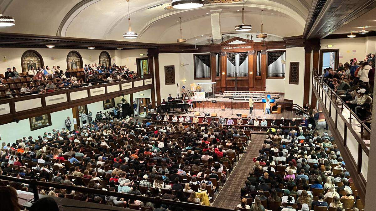 High school and college students gathered at Asbury University on Tuesday, February 21, for revival services. The revival began on February 8, and the last services will be held at Asbury this week.
