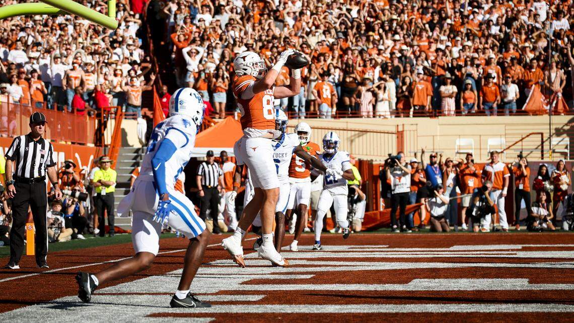 Cutter Boley offers hope for Kentucky but offense still falls short at No. 3 Texas