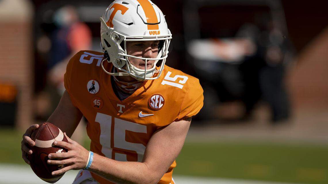 Tennessee debuts freshman quarterback after another dominant day for Kentucky defense
