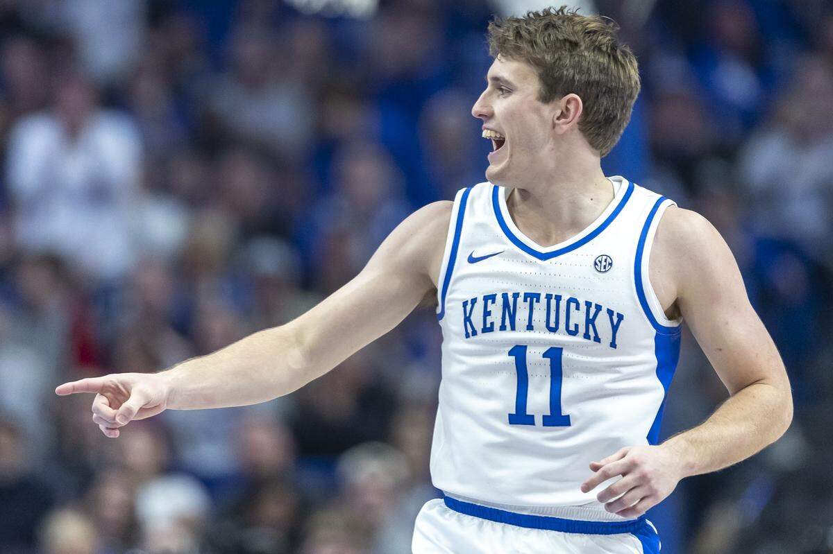 Kentucky freshman guard Travis Perry (11) has made five of his past eight 3-point attempts.