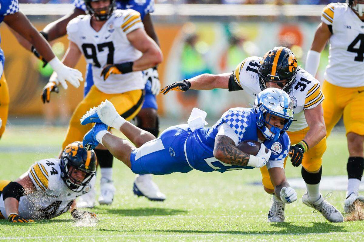 Assuming he chooses to play, Kentucky star running back Christopher Rodriguez will see a familiar foe when the Wildcats face Iowa in the Music City Bowl on New Year’s Eve. “C-Rod” and the Cats rang in 2022 playing and beating the Hawkeyes in the VRBO Citrus Bowl.