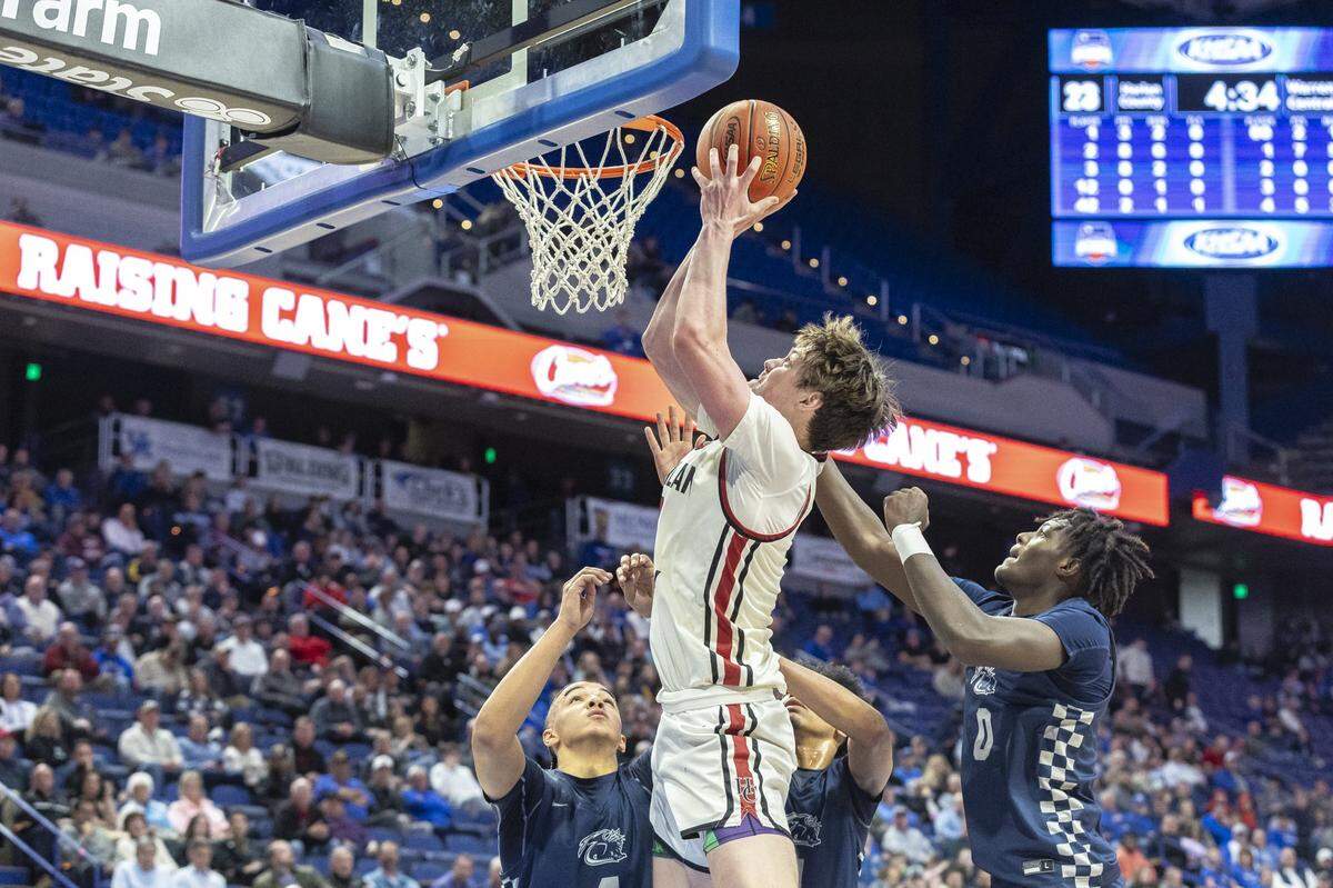 Harlan County’s Trent Noah shot 11-for-19 from the field, 6-of-8 from 3-point range and 7-of-9 from the free throw line on Thursday.