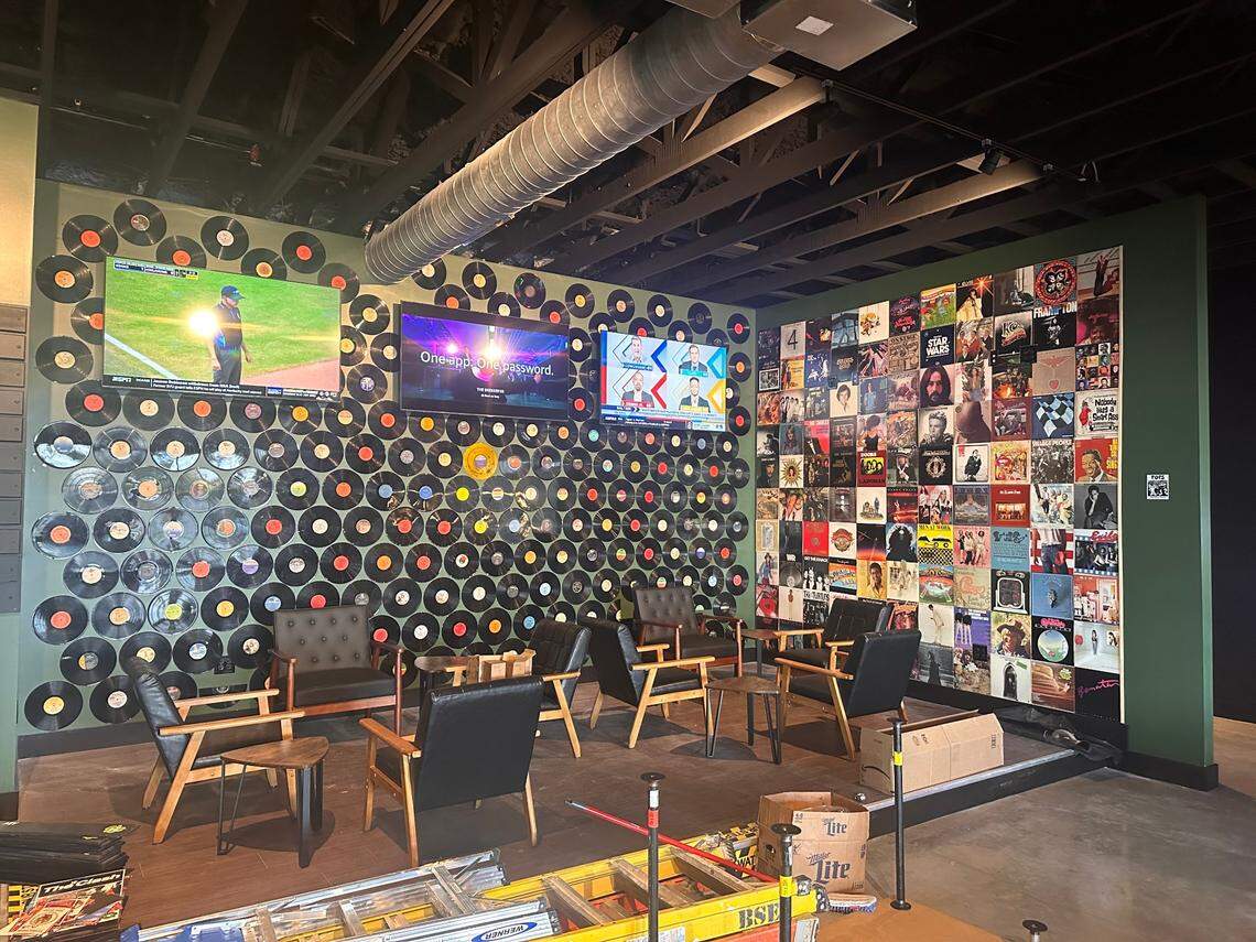 The new Shamrock Bar & Grille, opening in Brannon Crossing, will have a stage for live music on Friday and Saturday.