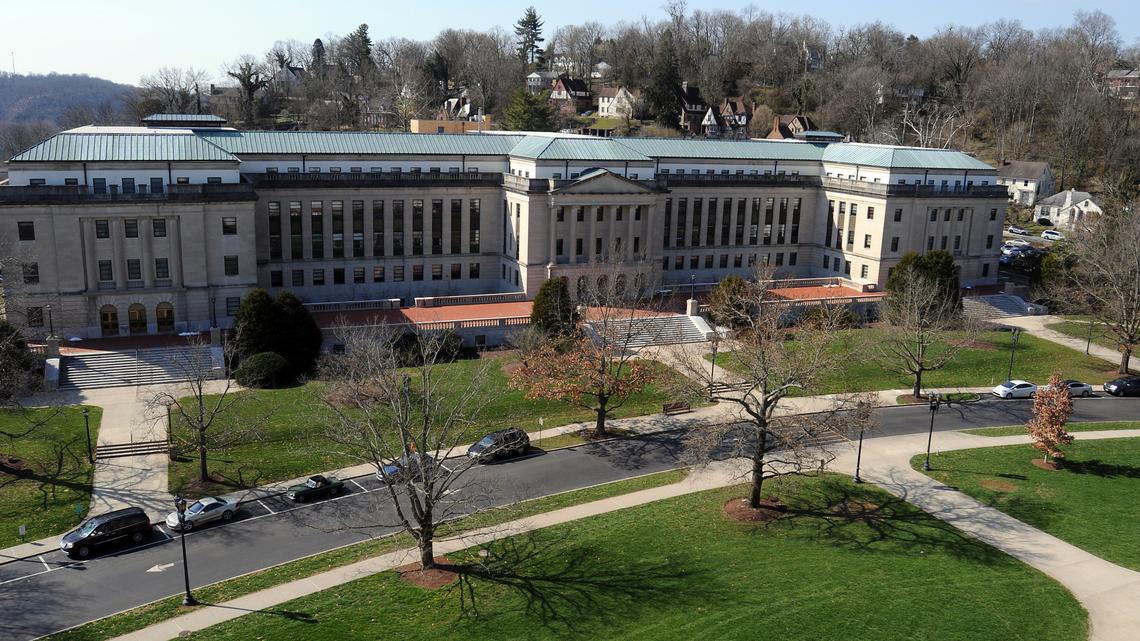 KY Senate OKs massive one-time spending bill, but no raises for K-12 teachers