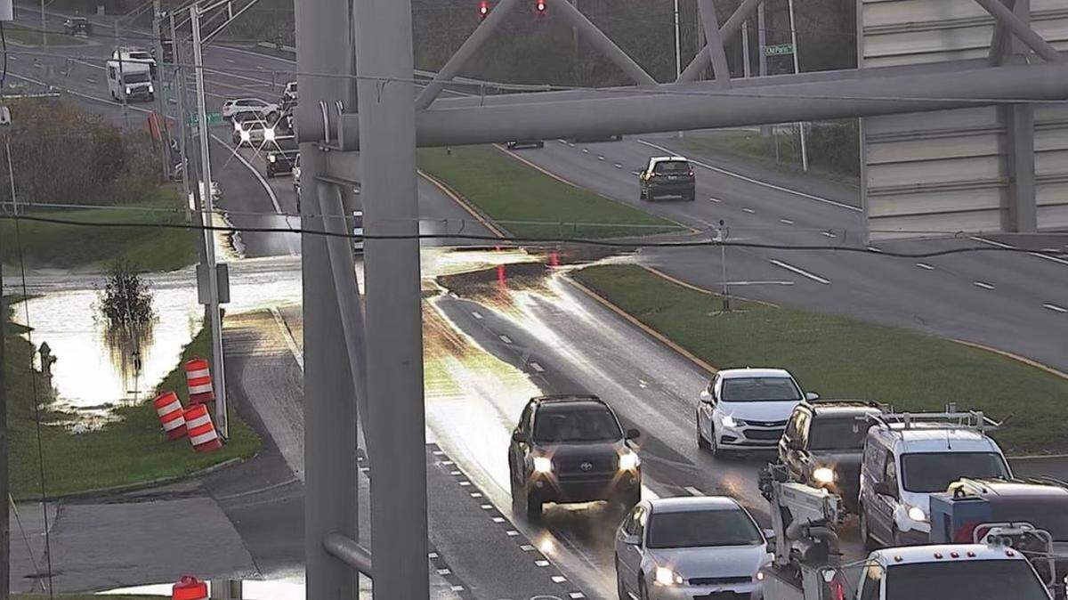 A section of North Broadway in Lexington experience flooding due to a possible water main break.