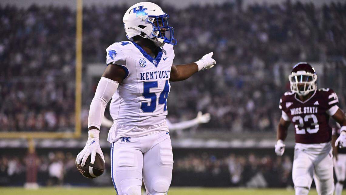 ‘It’s an anchoring force.’ Kentucky’s D’Eryk Jackson flying under the radar no more.