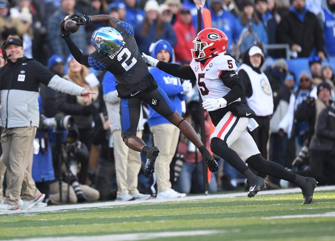 UK wideout Barion Brown catches a pass against Georgia at Kroger Field on Nov. 19, 2022.