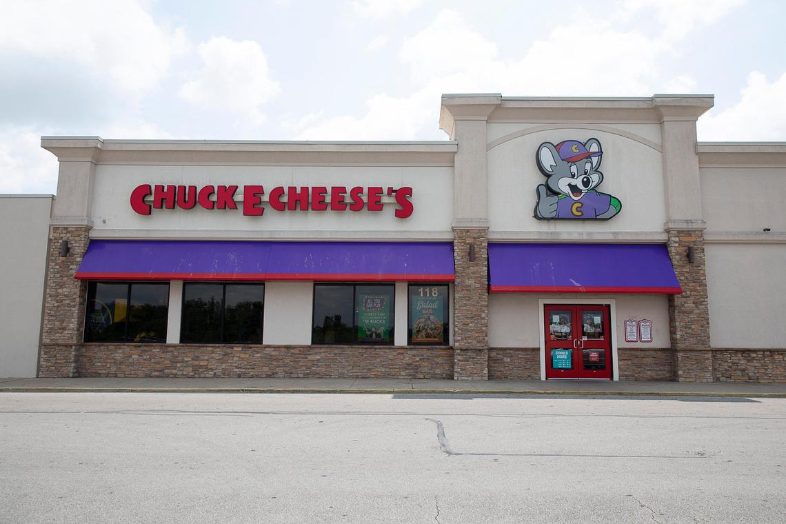 Chuck E. Cheese at 1555 New Circle Rd. was placed on health department probation.