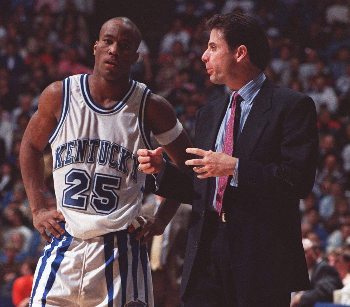Then Kentucky head coach Rick Pitino was enthusiastic about UK’s “Cat Scratches” uniforms. Point guard Anthony Epps was less impressed.