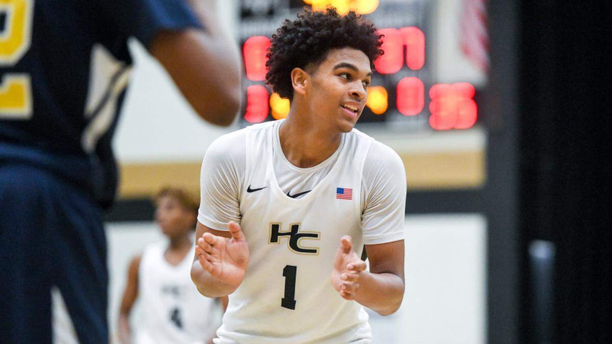 Skyy Clark was the first player from the 2022 recruiting class to earn a UK scholarship offer, and he committed to Kentucky on Oct. 22.