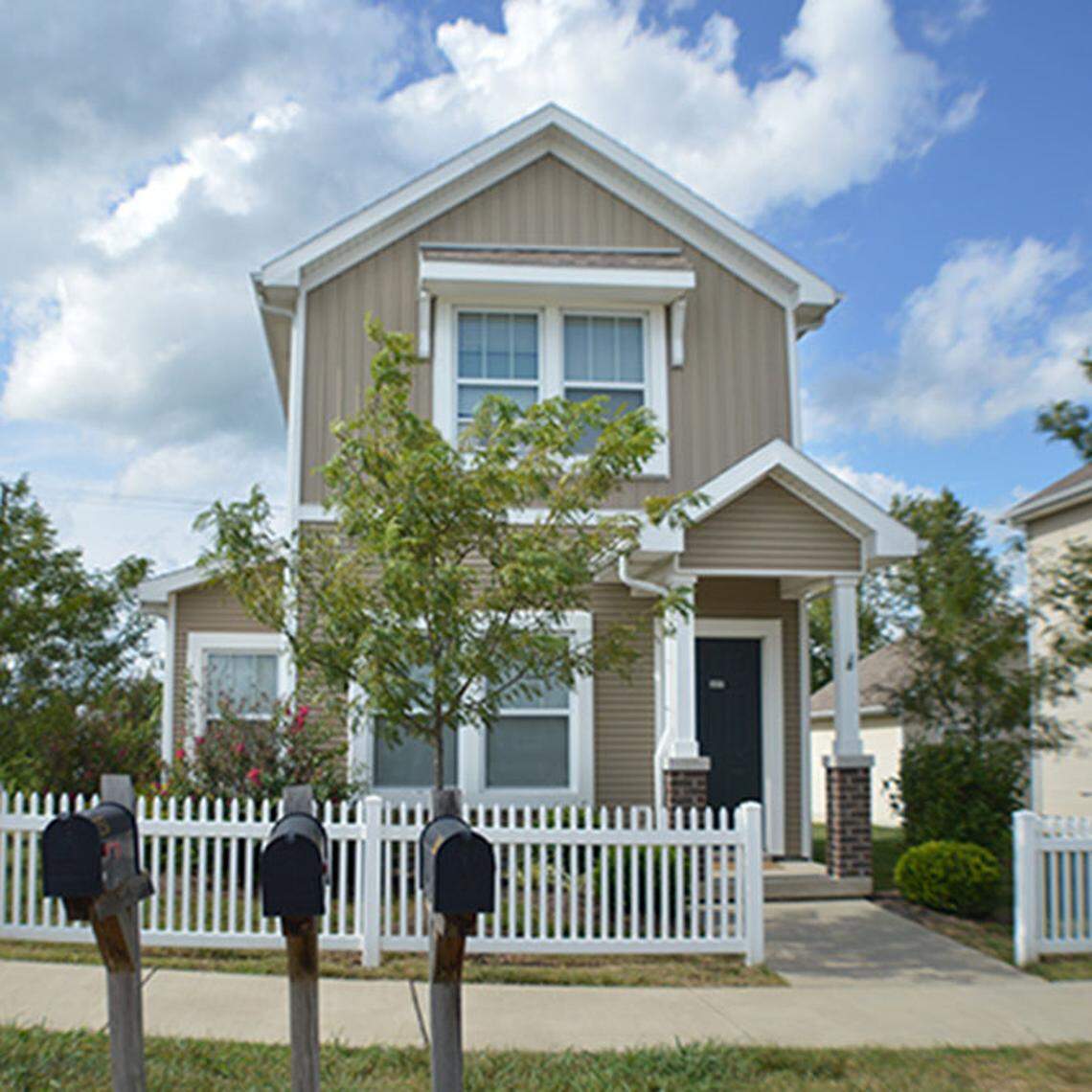 Anderson Communities held a grand opening on Aug. 30 for Wooldridge Gardens, a 300-unit residential community in Versailles that includes rental houses, apartments and town houses.