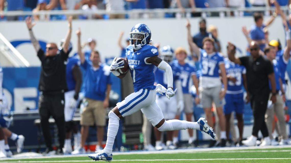 Watch: Kentucky football star Barion Brown shows speed with another kick return touchdown