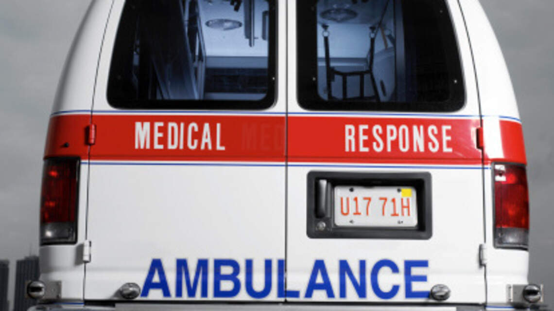 Crash in Central Kentucky causes serious injuries, closes lanes to traffic