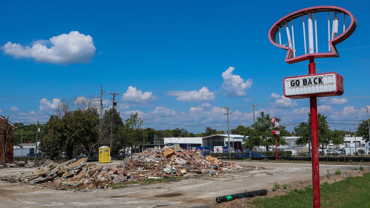 Rubble sits in a pile Friday, Sept. 6, 2024 after the Lee’s Famous Recipe Chicken restaurant location at the corner of Versailles Road and Red Mile Road in Lexington, Ky. was demolished. A new Speedway convenience store and gas station is being built on the property at 1318 Versailles Rd.