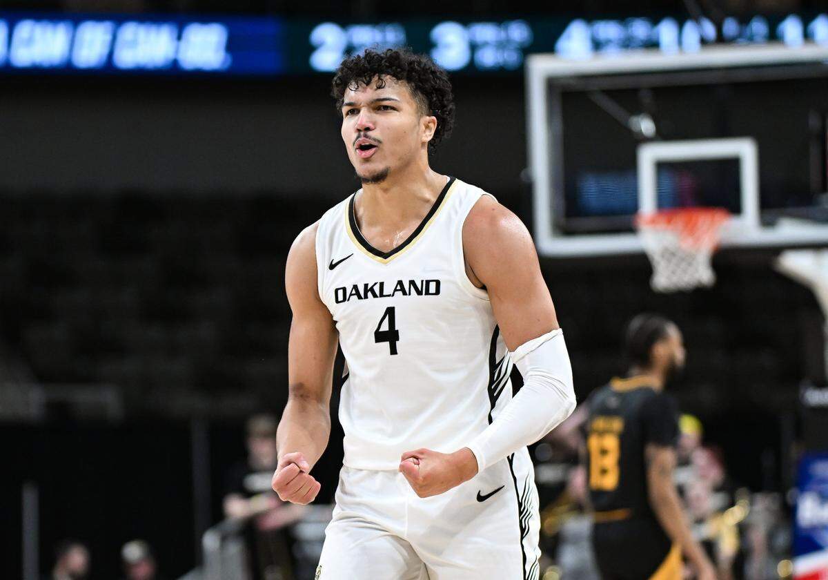 Horizon League Player of the Year Trey Townsend is averaging 16.9 points, 7.8 rebounds and 3.1 assists for Oakland this season.