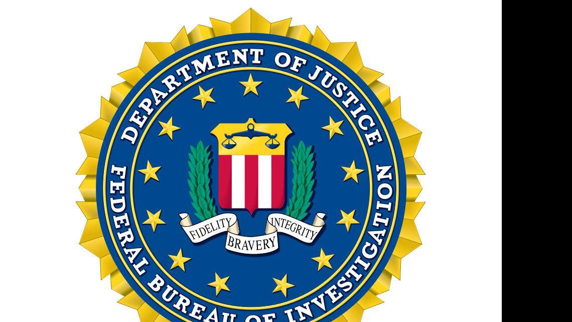 A former FBI agent working in Kentucky has pleaded guilty to federal firearms charges.