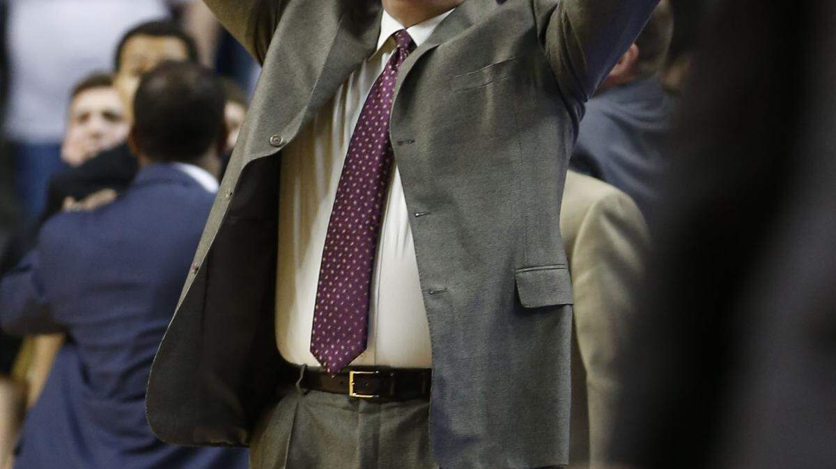 Vanderbilt head coach Kevin Stallings could not believe a call from the officials.