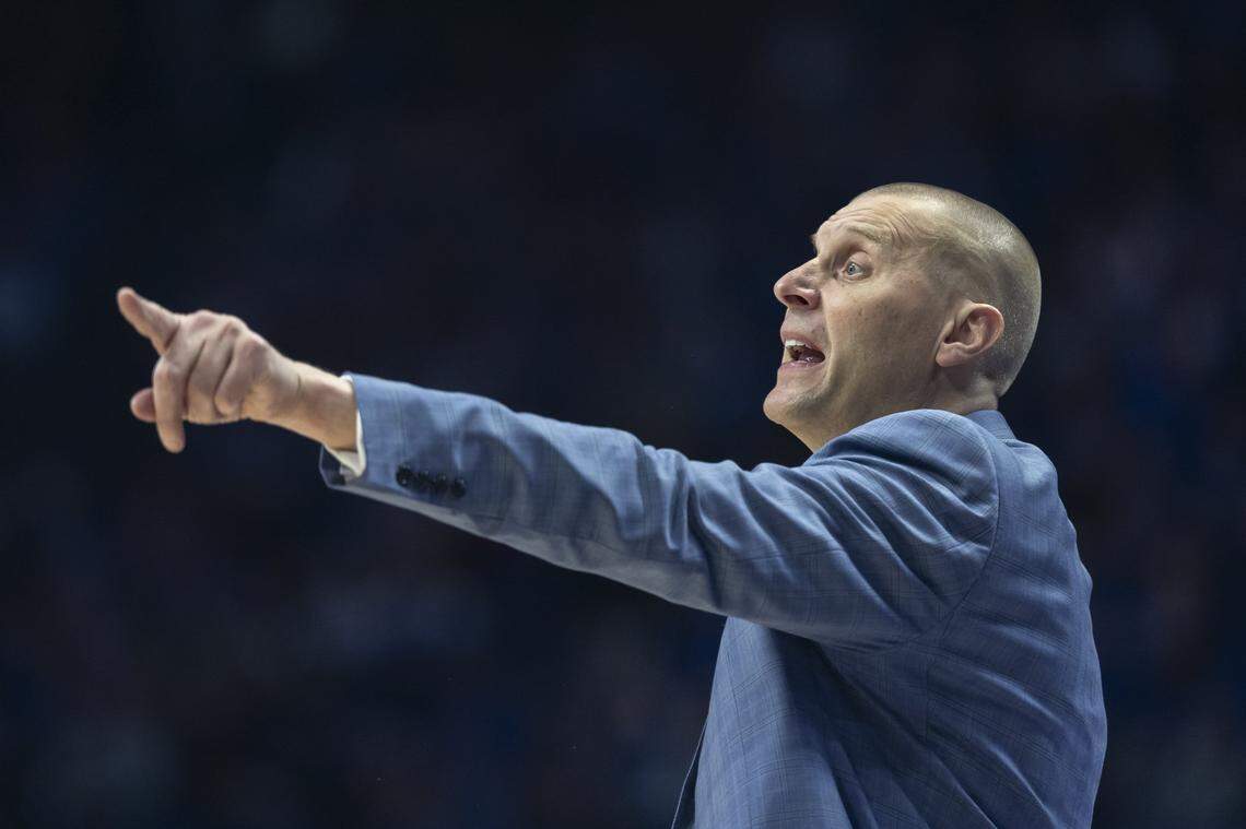 Kentucky basketball coach Mark Pope has extended scholarship offers to four players in the 2027 recruiting class, including center Obinna Ekezie Jr.