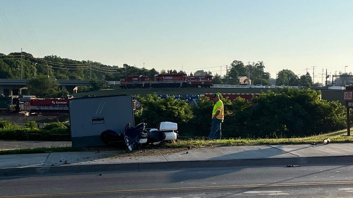 Lexington KY road closed after crash involving motorcycle | Lexington ...
