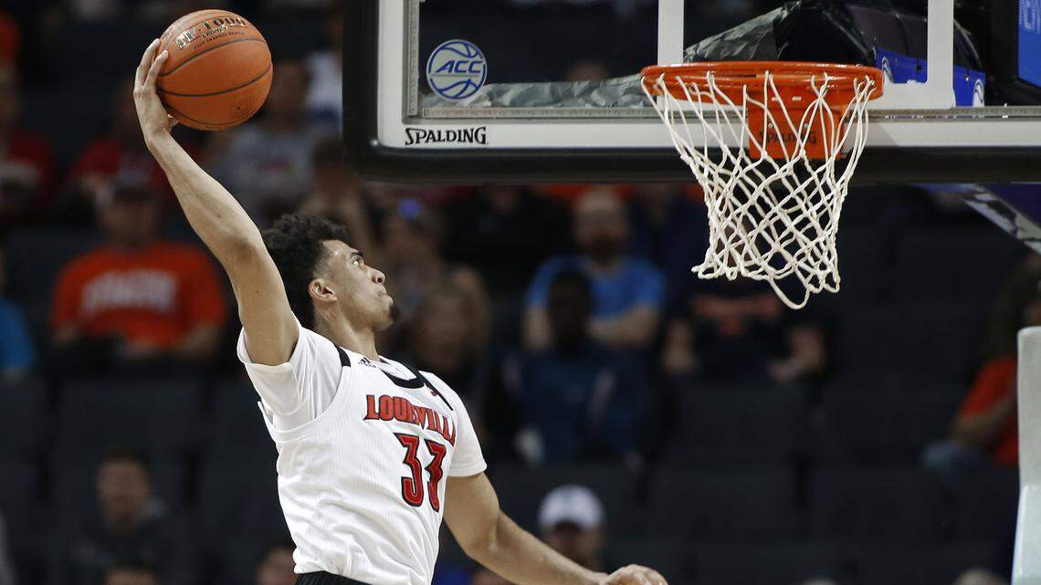 Expectations high for No. 5 Louisville in Chris Mack’s second season