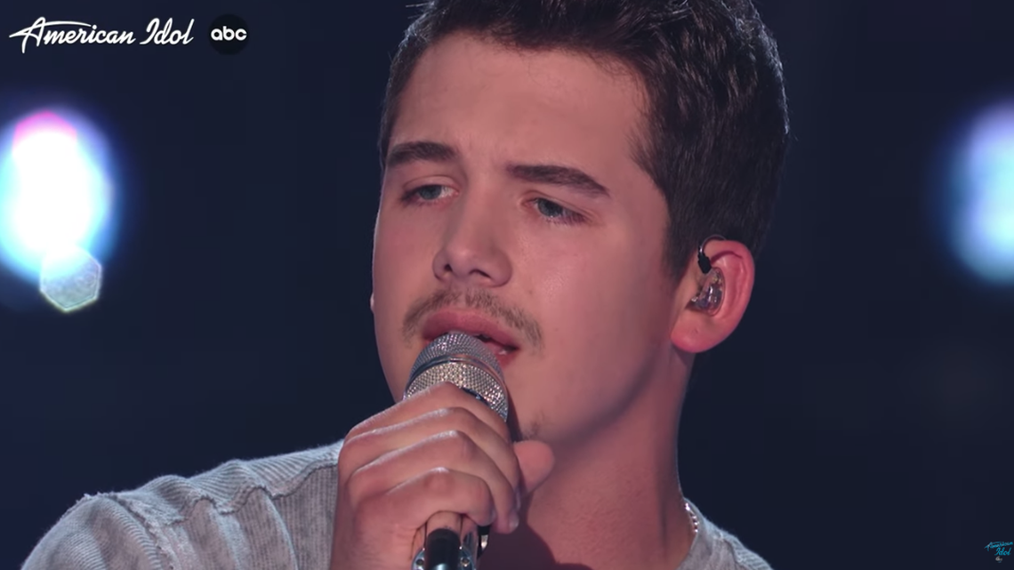 Louisa, Kentucky, native Noah Thompson performed “Heartbreak Warfare” by John Mayer on “American Idol” on Monday, April 25.