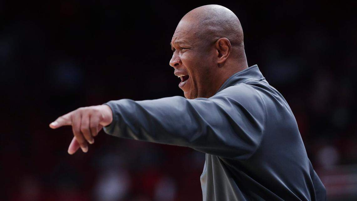Louisville basketball’s Kenny Payne on upcoming Kentucky game: ‘Well, we’ve got a chance.’