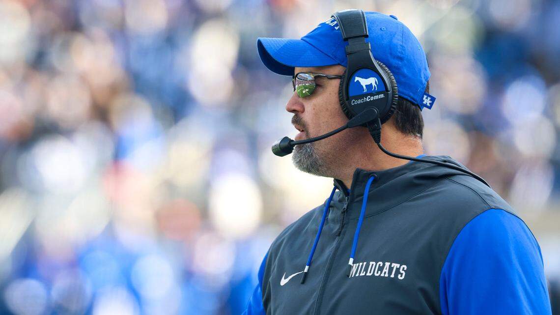 Amid reports tying him to Florida State opening, Brad White speaks on UK football future