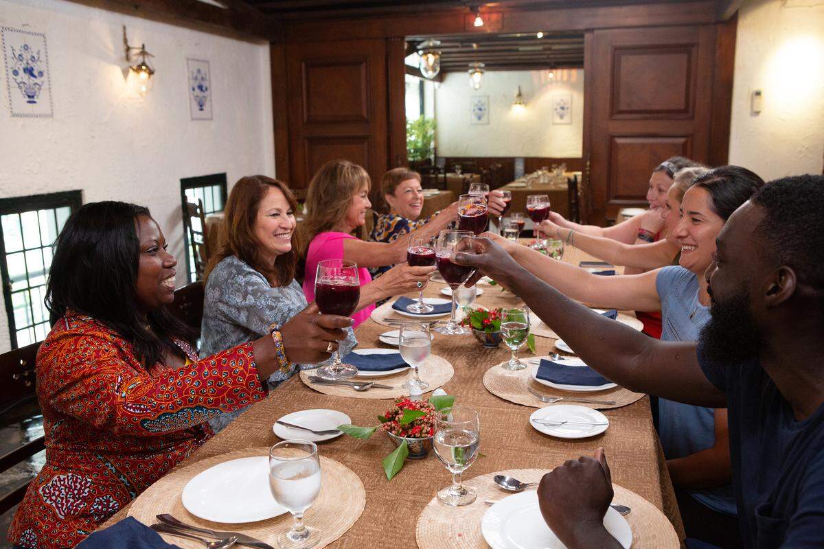 Remaining “Top Chef” Kentucky chefs Sara Bradley, Kelsey Barnard Clark, Michelle Minori and Eric Adjepong welcome special surprise guests to Macau ... their moms maybe? Stay tuned; we’ll find out Thursday.