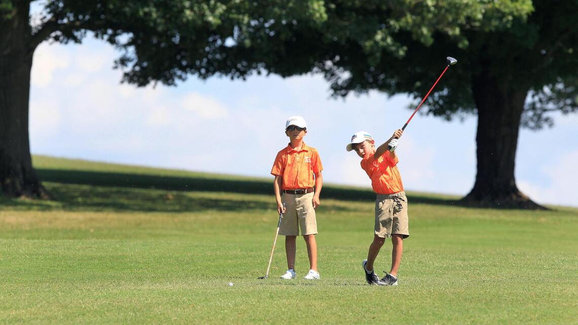 ‘I learned to love it.’ Kentucky kids picking up golf through PGA-sponsored league.