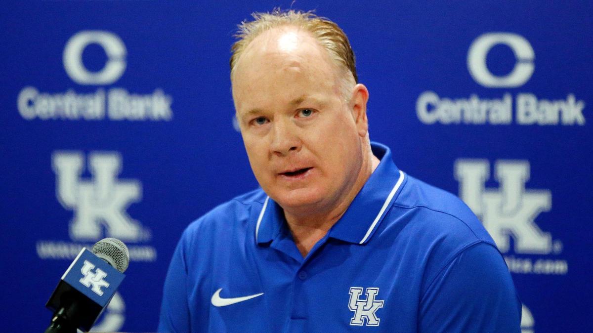 Kentucky head coach Mark Stoops announced during Friday’s Media Day activities that offensive tackle Nik Hall is unlikely to play this season because of an injury.