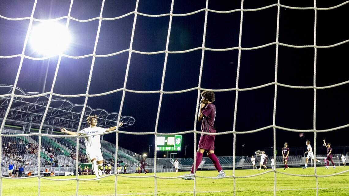 LexCath boys soccer meets the moment in 2-0 district win at Lexington SC Stadium