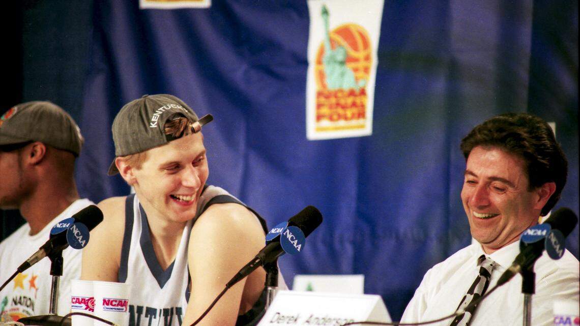 Mark Pope, left, laughed with then-Kentucky coach Rick Pitino during a news conference after the Wildcats beat Syracuse 76-67 to win the 1996 NCAA Tournament championship.