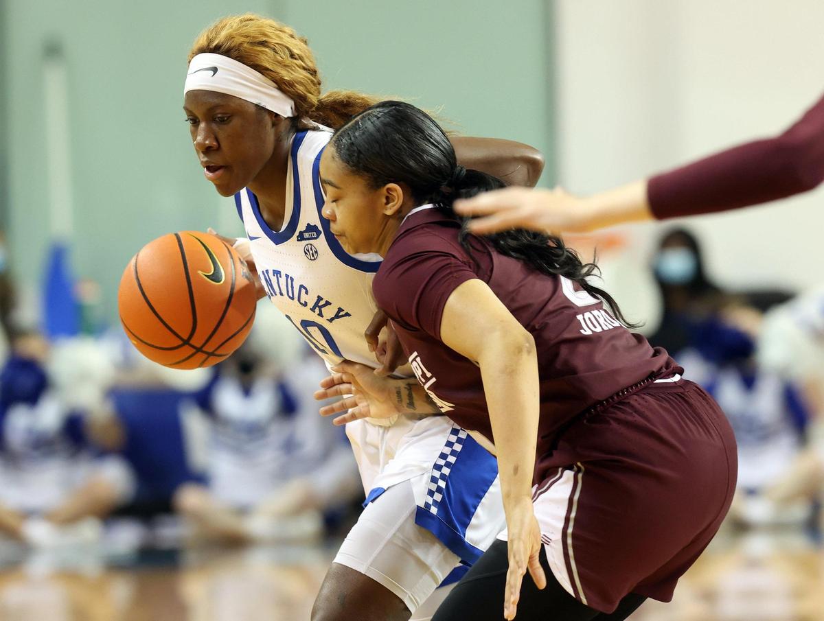 Kentucky’s Rhyne Howard (10) drives against Mississippi State’s JerKaila Jordan during on Tuesday night. Howard finished with 16 points.