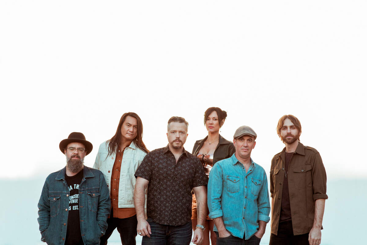 Jason Isbell and the 400 Unit (from left Jimbo Hart, Derry DeBorja, Jason Isbell, Amanda Shires, Chad Gamble, Sadler Vaden) will perform in Richmond at the EKU Center for the Arts.