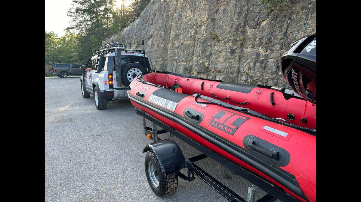 A 23-year-old man died Thursday in Wolfe County after drowning in Wolfe Lake.