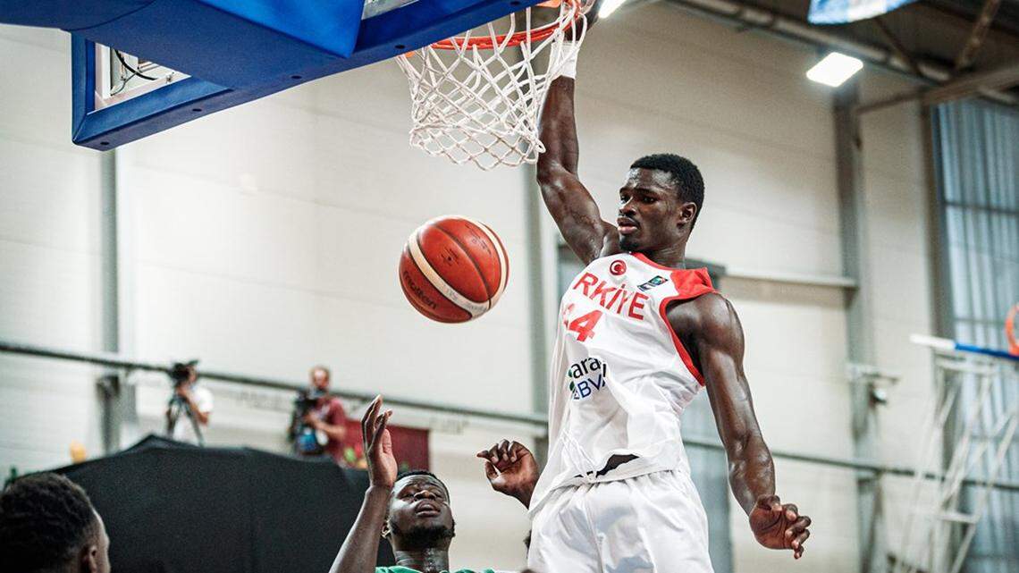 Adem Bona competed for Turkey in a major FIBA event this summer. He’s a top prospect in the 2022 class.