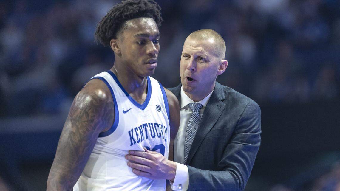 Here are the vibes we got from Mark Pope’s debut as Kentucky men’s basketball coach