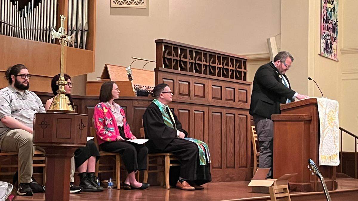 Maxwell Presbyterian Church opened its doors to UK students for a special Community Commencement after UK canceled special graduation ceremonies.