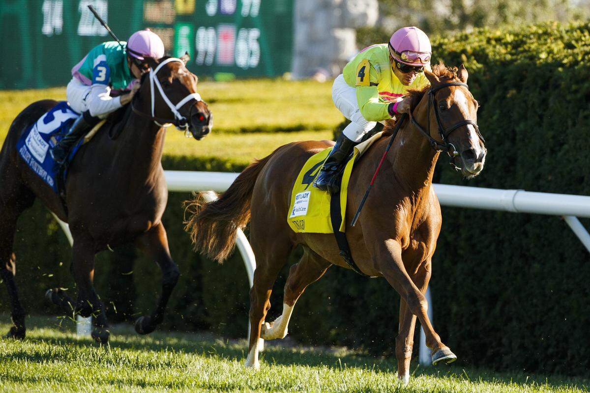 Uni (4) with Joel Rosario up pulled away from Juliet Foxtrot (3) with Florent Geroux up to win the First Lady Stakes.