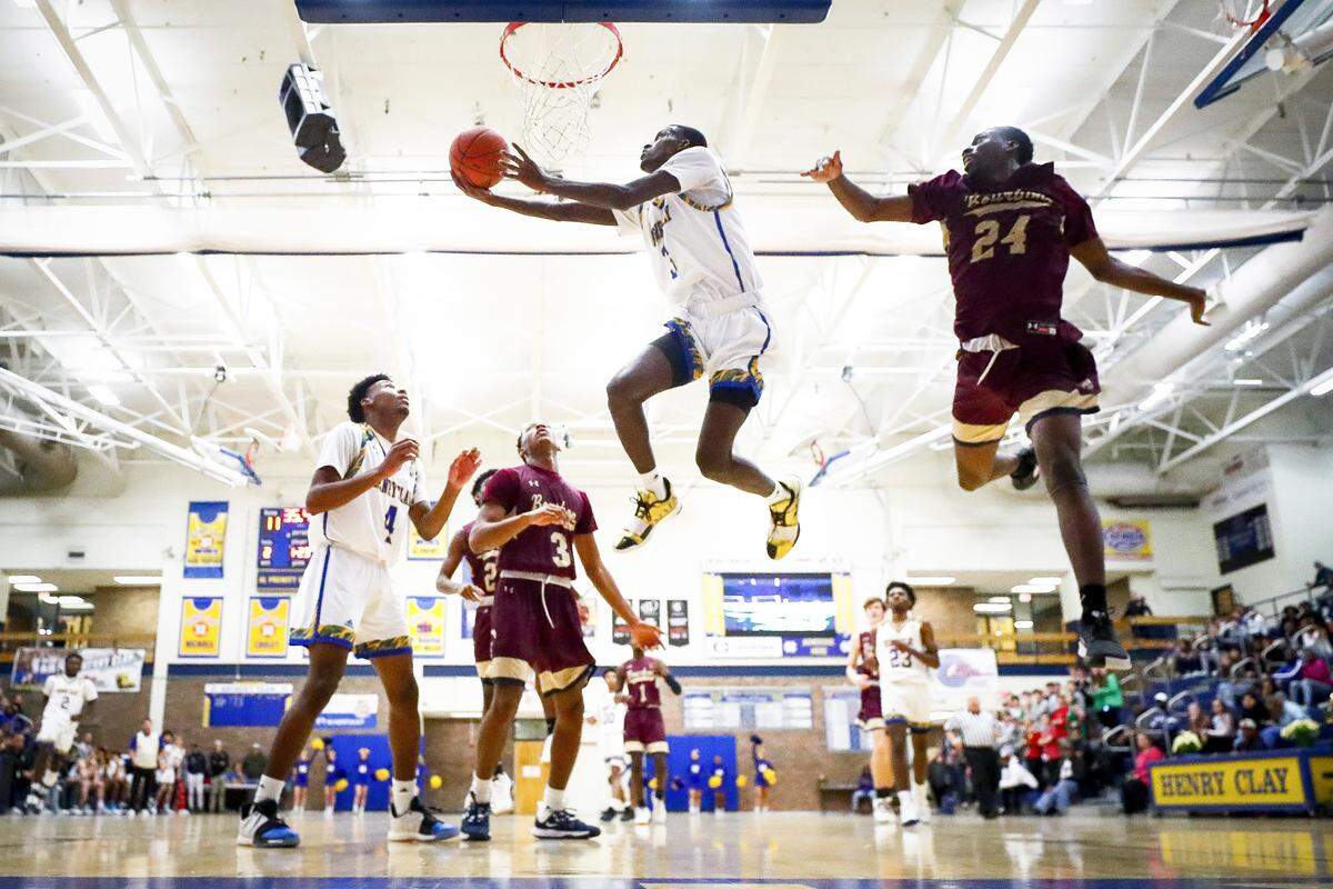 At Northern Kentucky, former Henry Clay star Marques Warrick (3) will be coached by another ex-Lexington high school hoops standout, former Tates Creek star Darrin Horn.