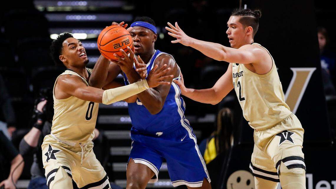 Live updates: Kentucky at Vanderbilt college basketball