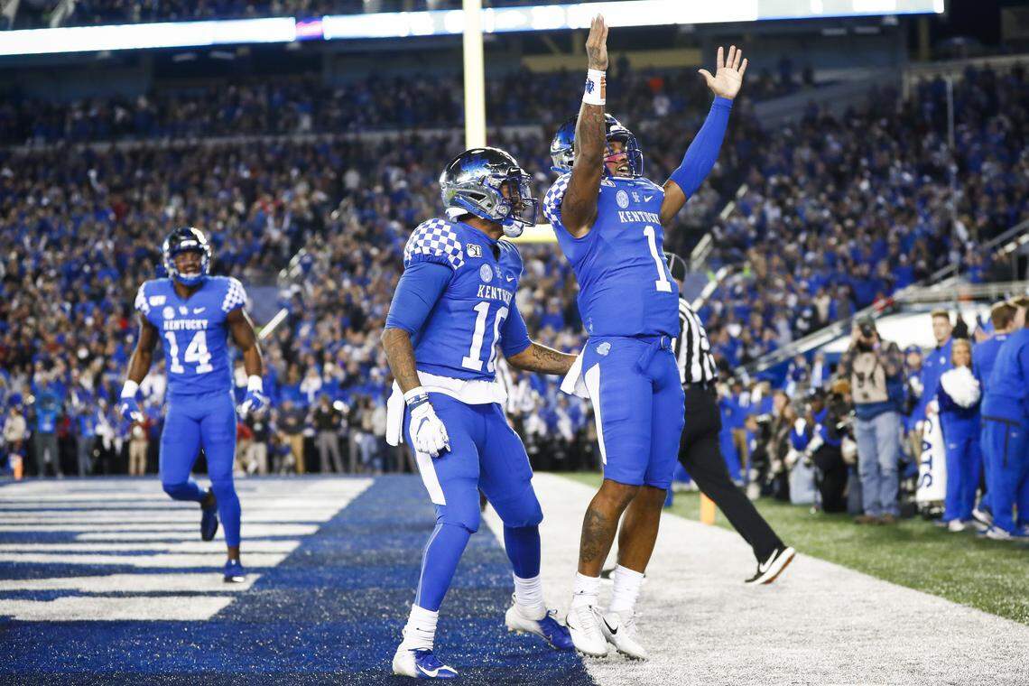 Lynn Bowden (1) completed seven of 11 passes for 78 yards and a touchdown during his first start at quarterback as Kentucky beat Arkansas 24-20 at Kroger Field last Saturday.