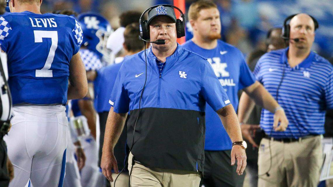 Kentucky Coach Mark Stoops has his football team at 4-2 overall and 1-2 in the SEC heading into Saturday’s game against Mississippi State at Kroger Field.
