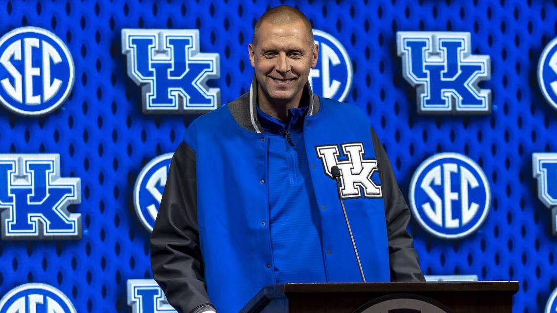 SEC basketball coaches expect big things from Mark Pope. ‘A brilliant offensive mind.’