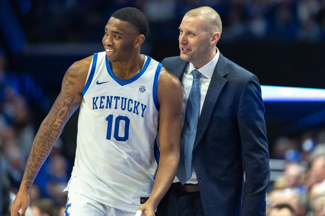 Kentucky head coach Mark Pope talks with Wildcats forward Brandon Garrison during a game at Rupp Arena last season.