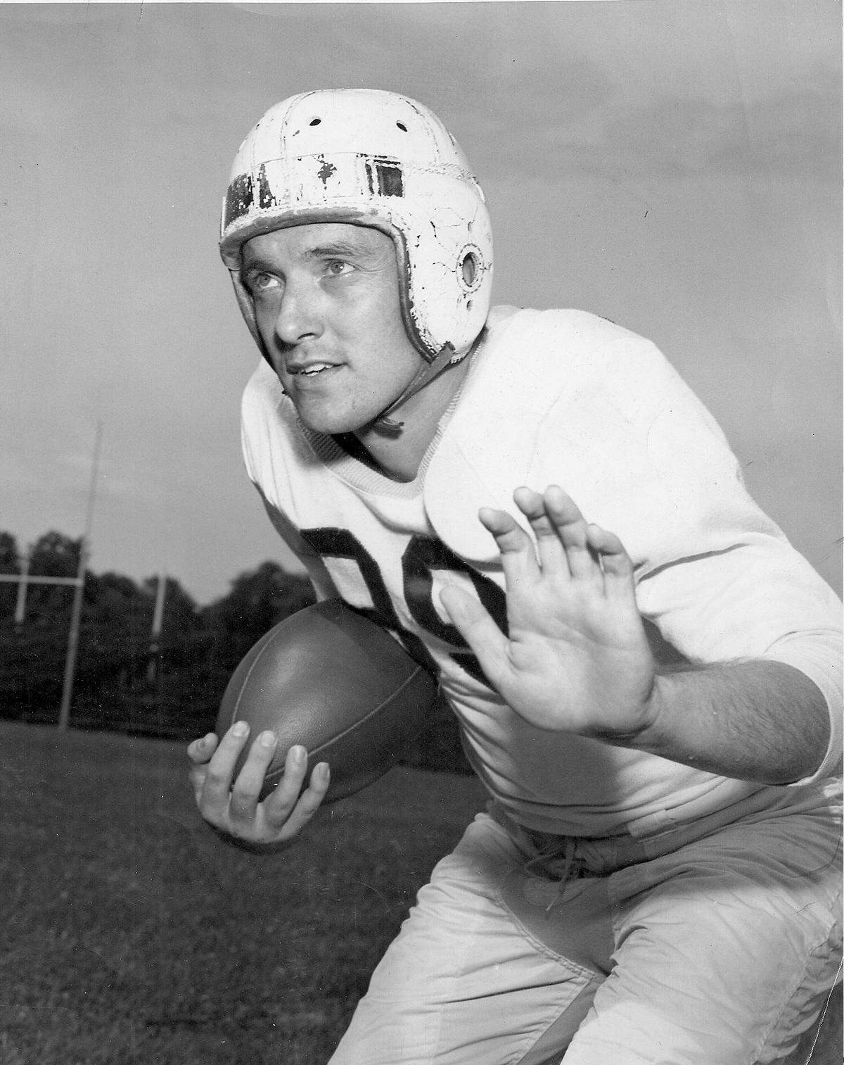 His college football career disrupted by military service during World War II, Bill Moseley lettered for the Kentucky Wildcats in 1942, 1946 and 1947. Under the name “Dick Moser,” he also lettered at New Mexico in 1945.