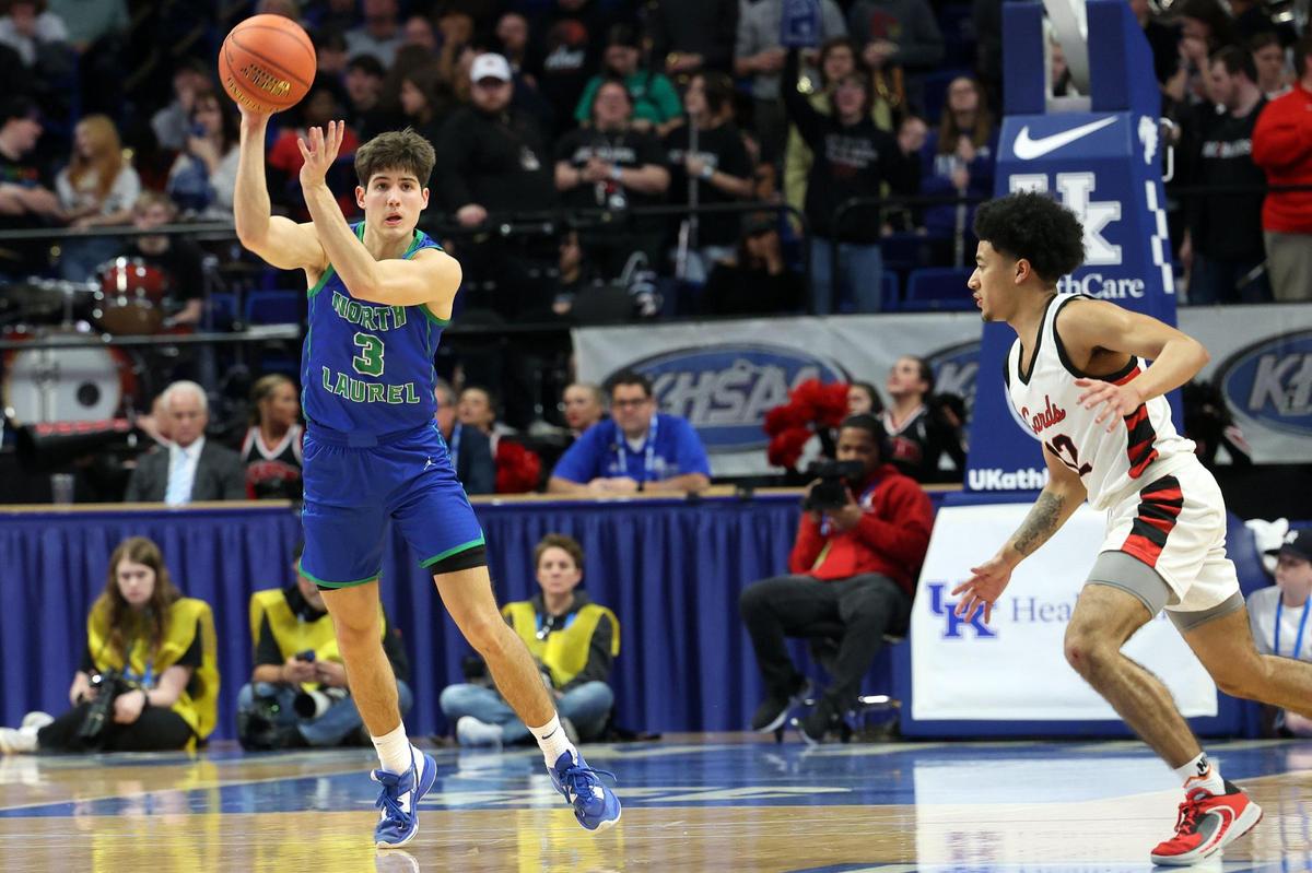 University of Kentucky signee Reed Sheppard (3) is the son of UK greats Jeff Sheppard and Stacey Reed Sheppard.