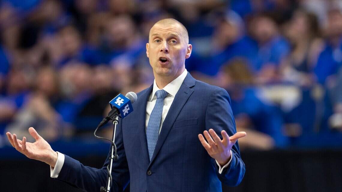 UK basketball gets its opponent for SEC/ACC Challenge. The Cats are going on the road.
