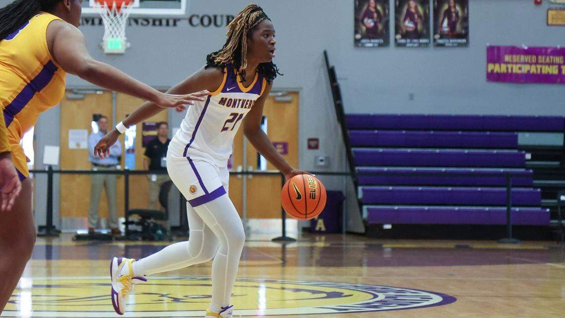 Four-star forward and Kentucky target Vivian Iwuchukwu is the No. 49 recruit in the class of 2024.