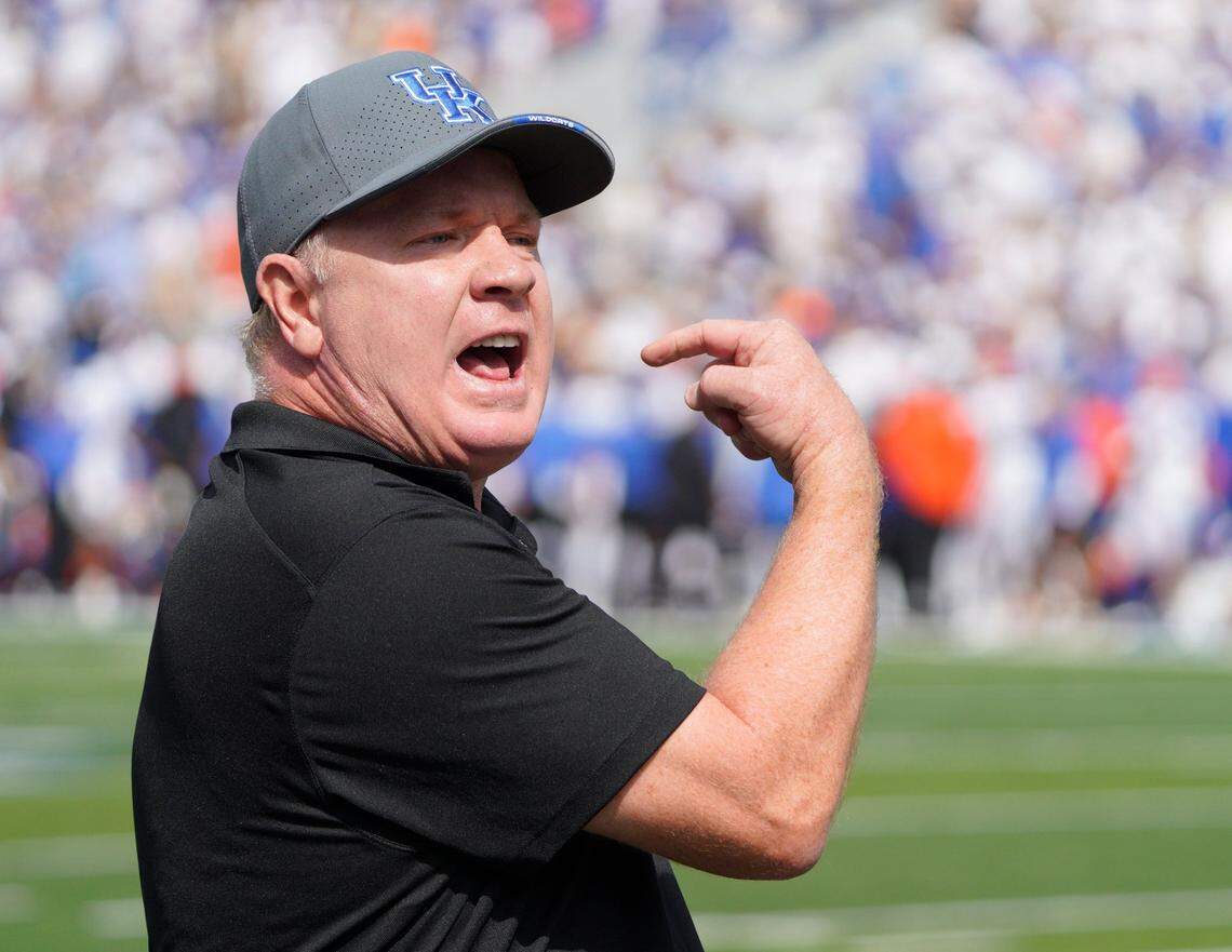 Kentucky Wildcats head coach Mark Stoops during the University of Kentucky-University of Florida football game at Kroger Field in Lexington, KY on Saturday, Sept. 30, 2023.